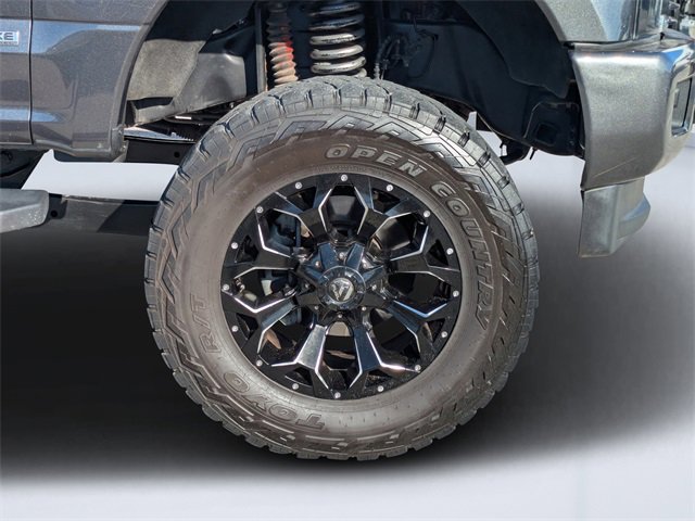 Used 2019 Ford F350 Lariat image 10