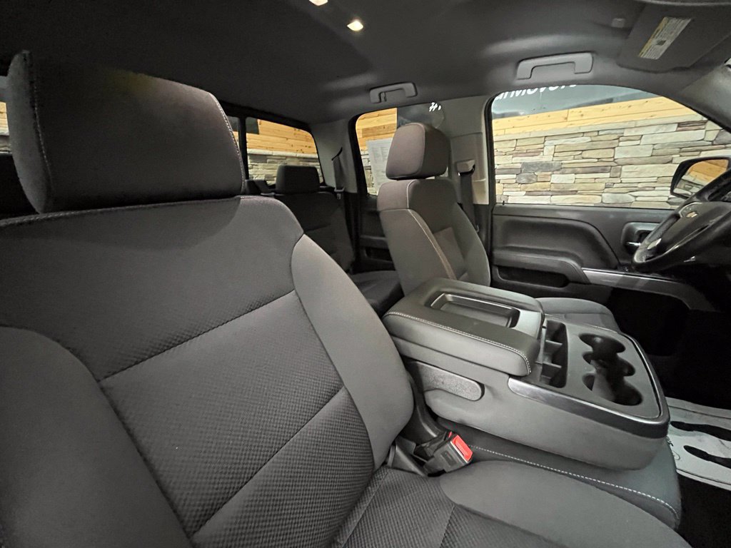 Used 2018 Chevrolet Silverado 1500 LT w/ All Star Edition AWD/4WD image 32