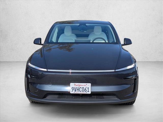 Used 2026 Tesla Model Y Premium image 2