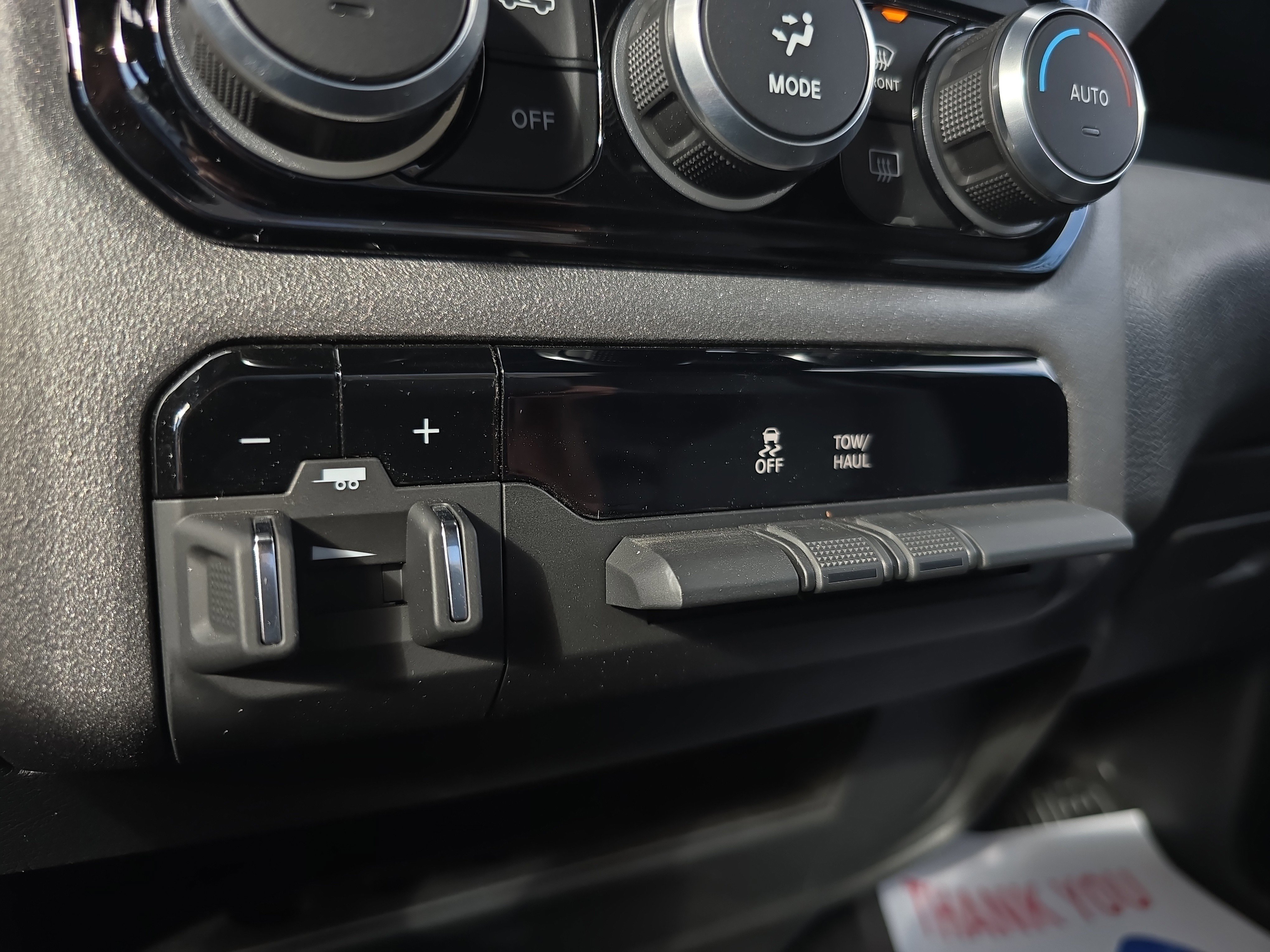 Used 2024 RAM 3500 Tradesman w/ Safety Group image 32