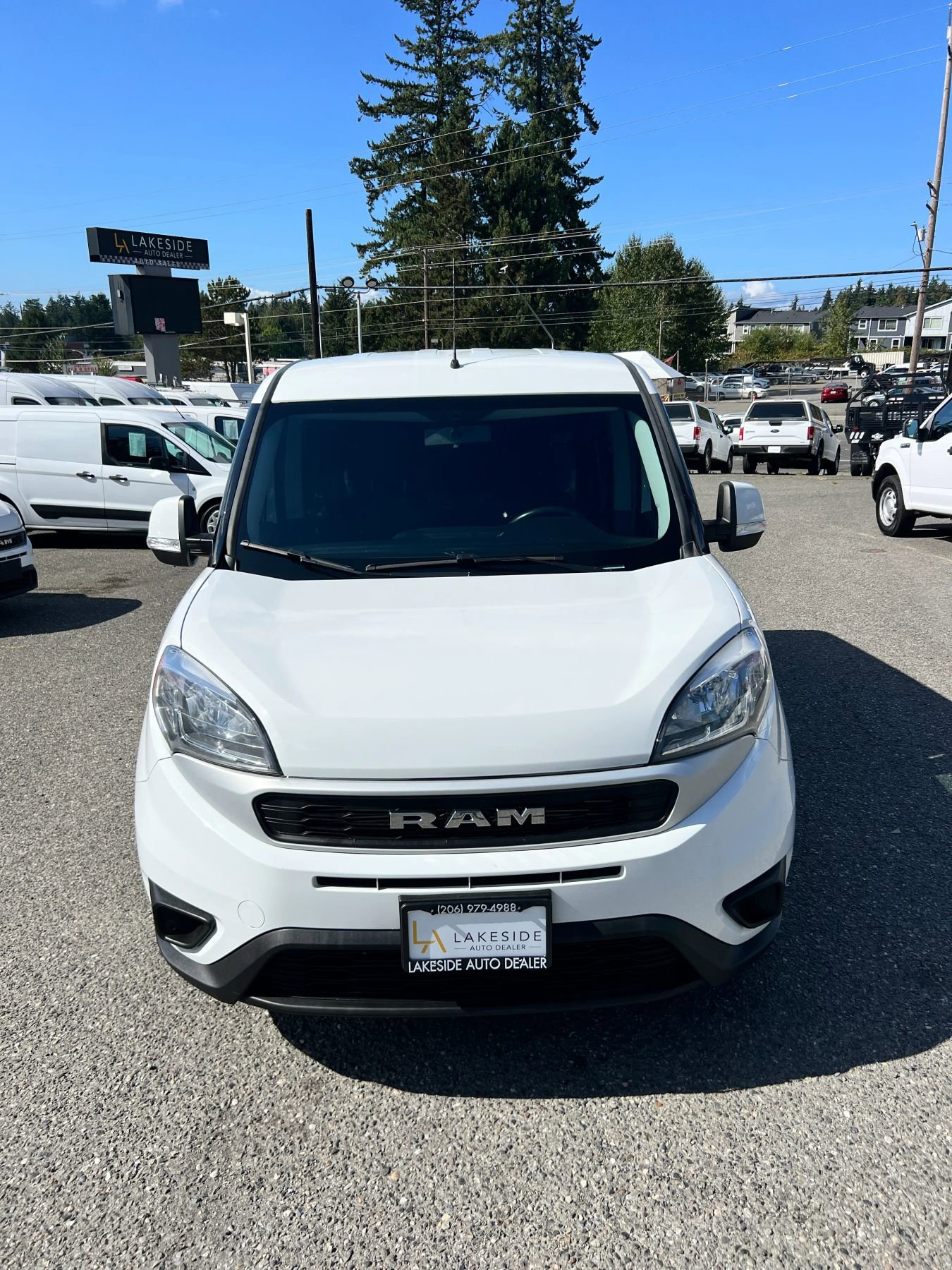 Used 2020 RAM ProMaster City Tradesman SLT image 2