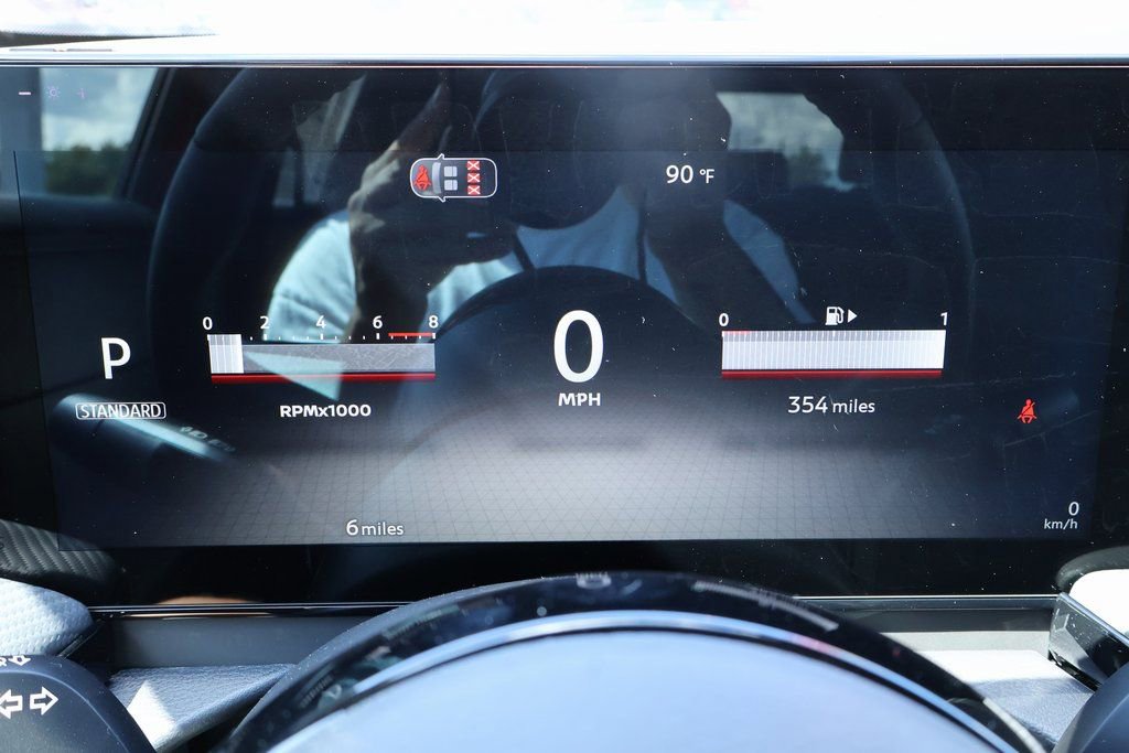 New 2026 Nissan Kicks SR image 9