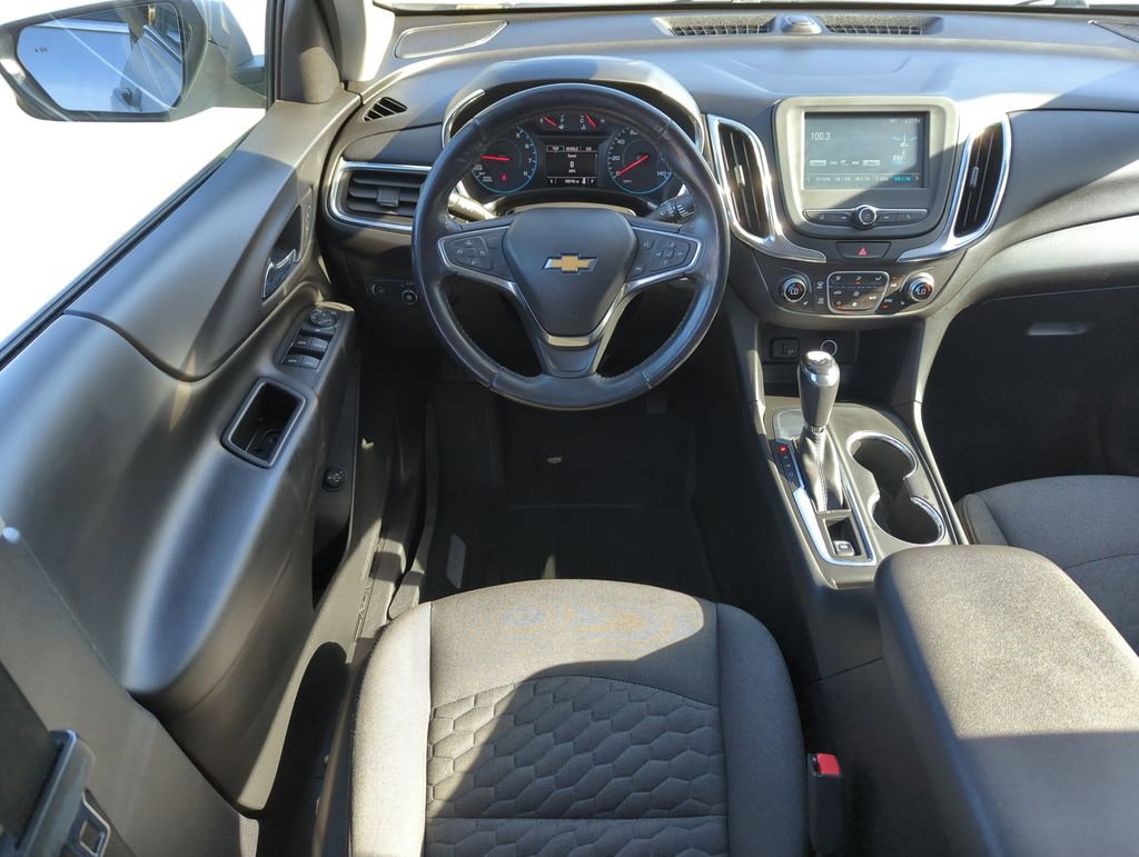 Used 2018 Chevrolet Equinox LT FWD image 14