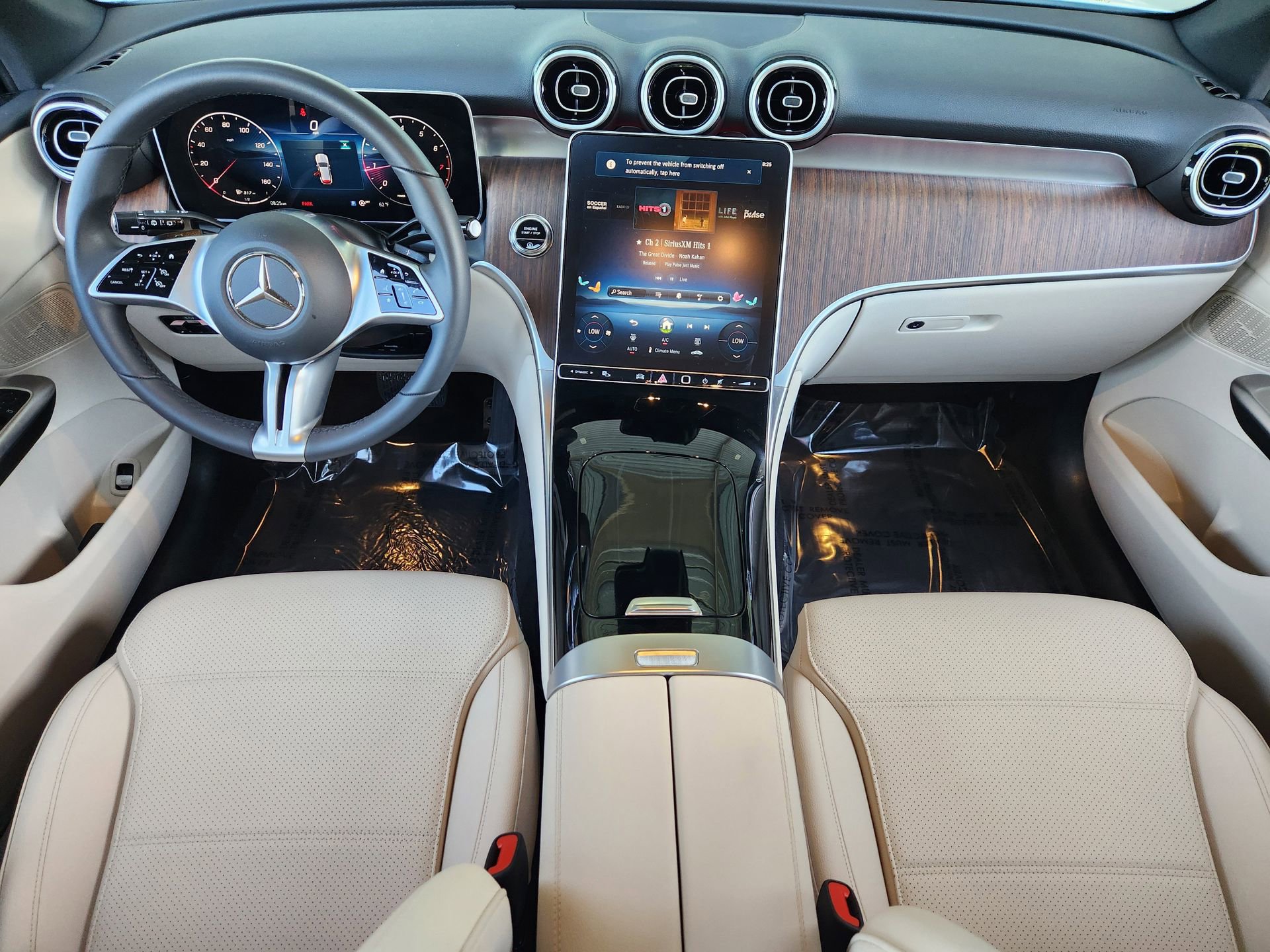 Certified 2026 Mercedes-Benz GLC 300 image 2