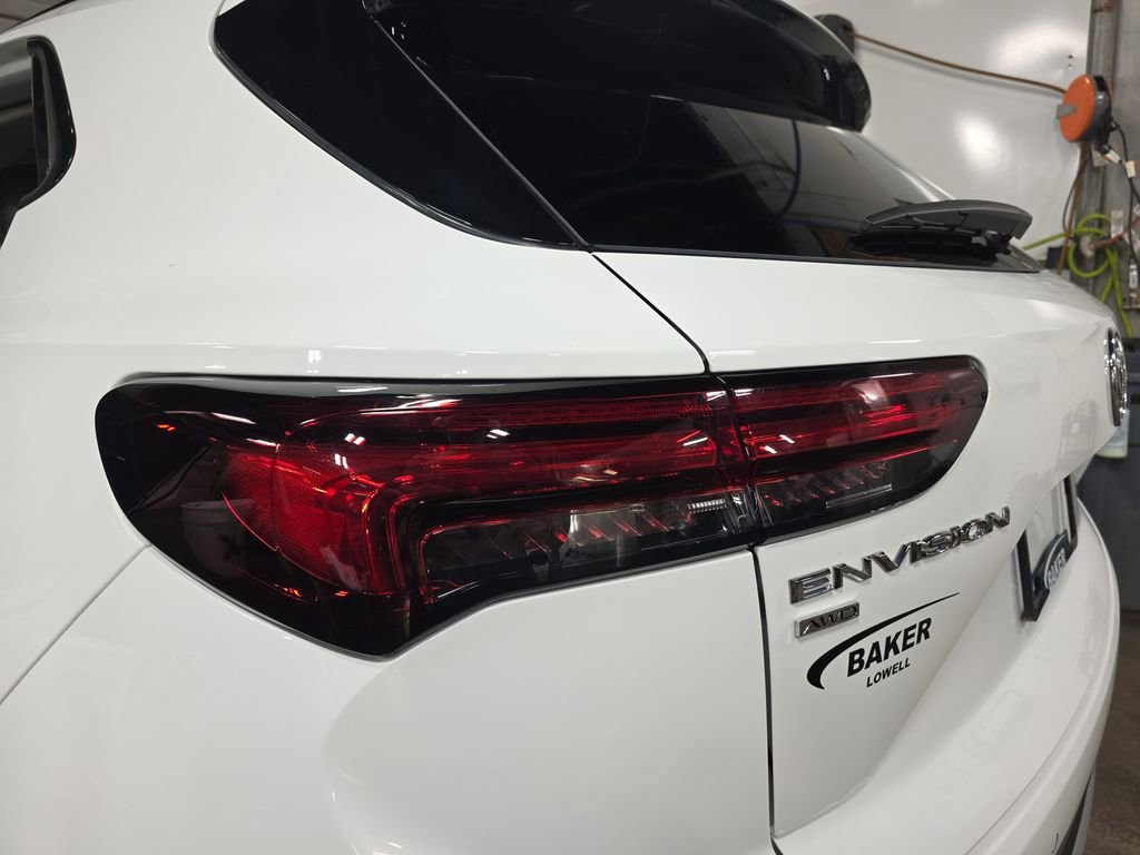 Used 2023 Buick Envision Essence w/ Sport Touring Package image 32
