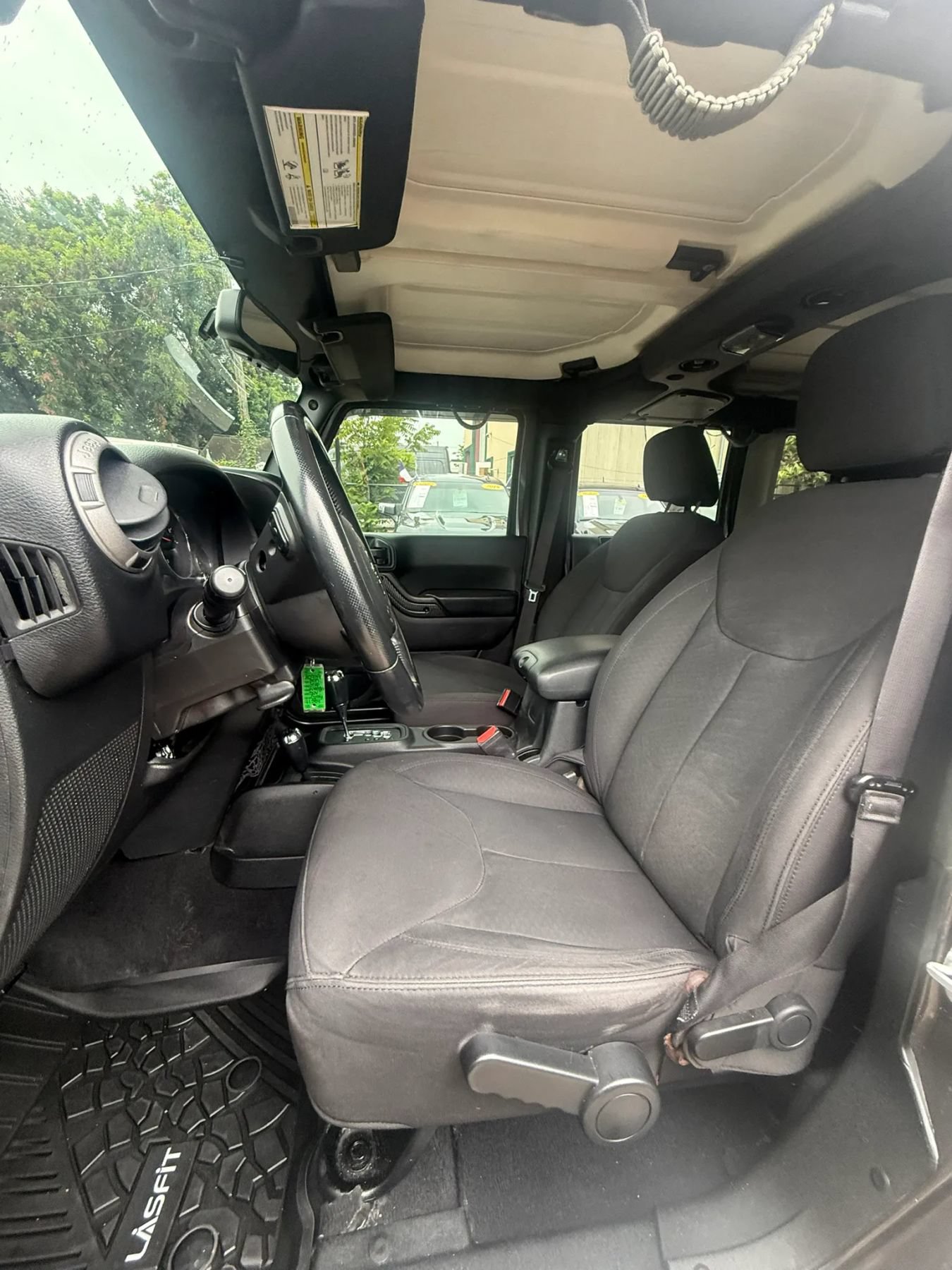Used 2017 Jeep Wrangler Unlimited Sport w/ Quick Order Package 24S AWD/4WD image 14