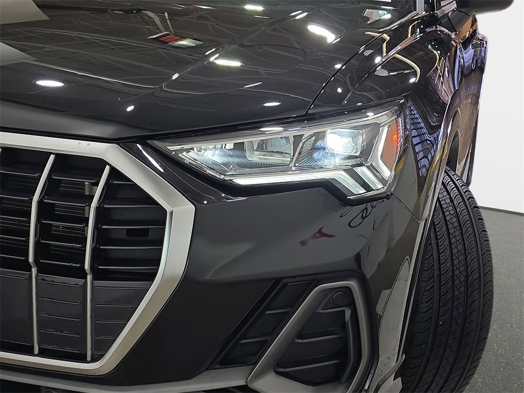 Used 2025 Audi Q3 2.0T Premium Plus w/ Premium Plus Package image 32