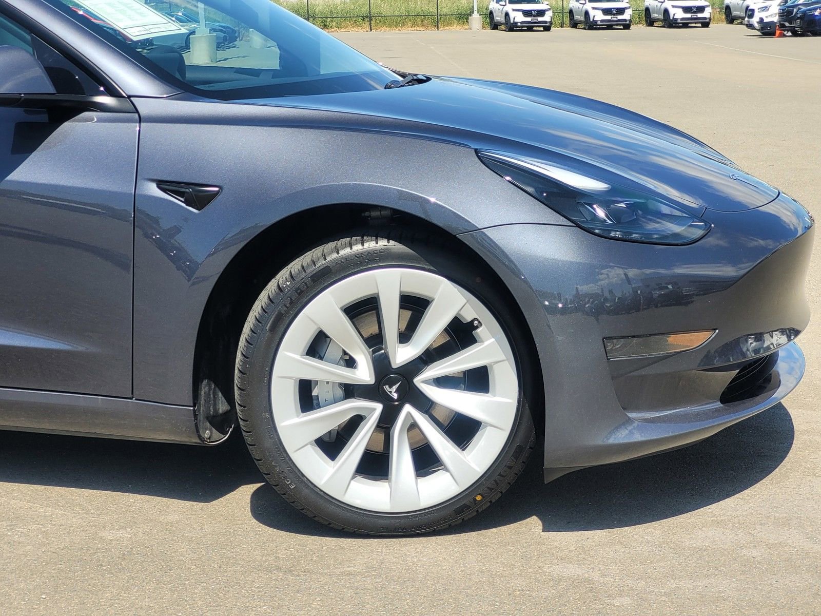 Used 2023 Tesla Model 3 Standard Range image 8