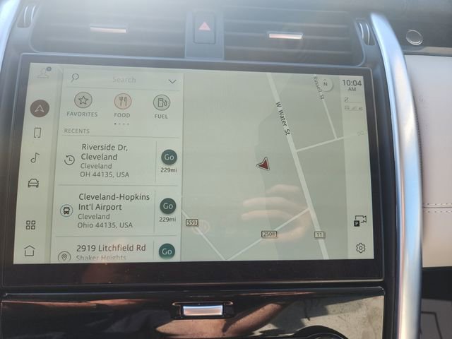 Used 2023 Land Rover Discovery S image 24