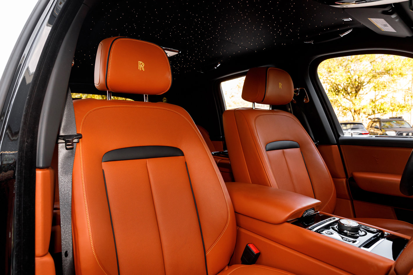 Used 2024 Rolls-Royce Cullinan Base w/ Cullinan Package image 50