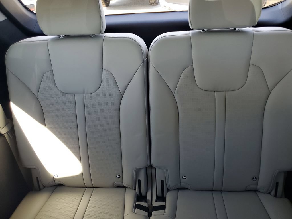 New 2026 Kia Sorento S w/ S Panoramic Sunroof Package FWD image 23