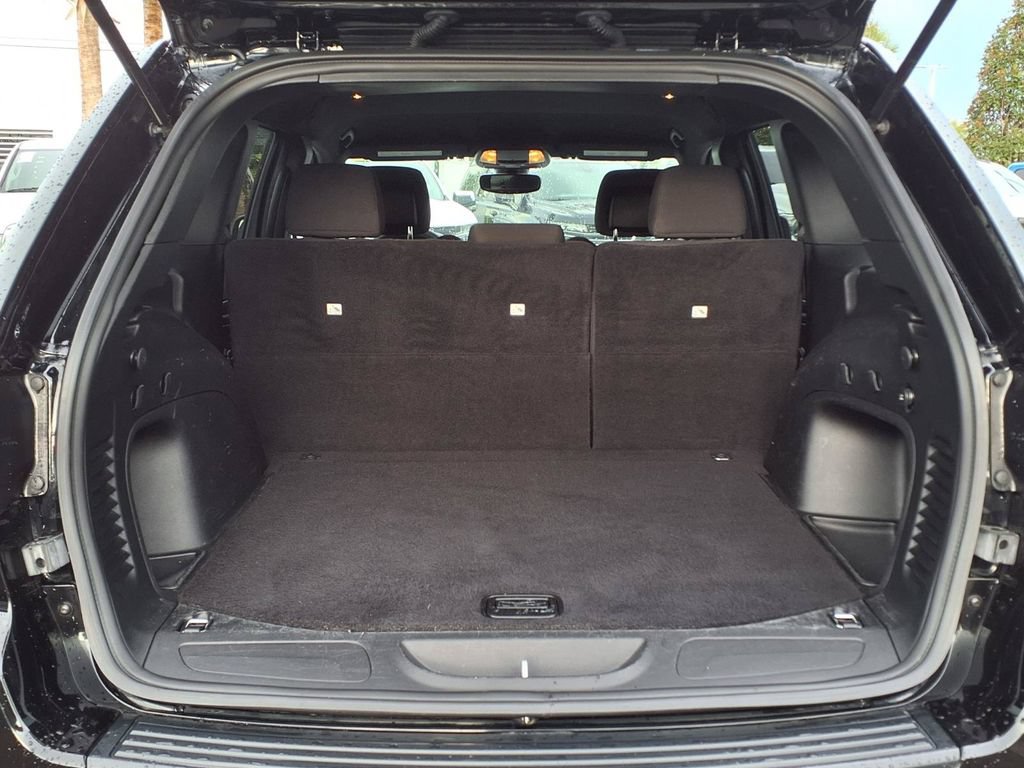 Used 2022 Jeep Grand Cherokee Laredo E RWD image 18