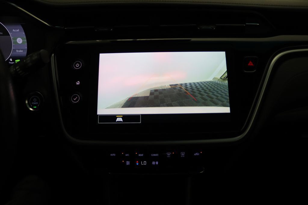 Used 2023 Chevrolet Bolt LT w/ Driver Confidence Package FWD image 27