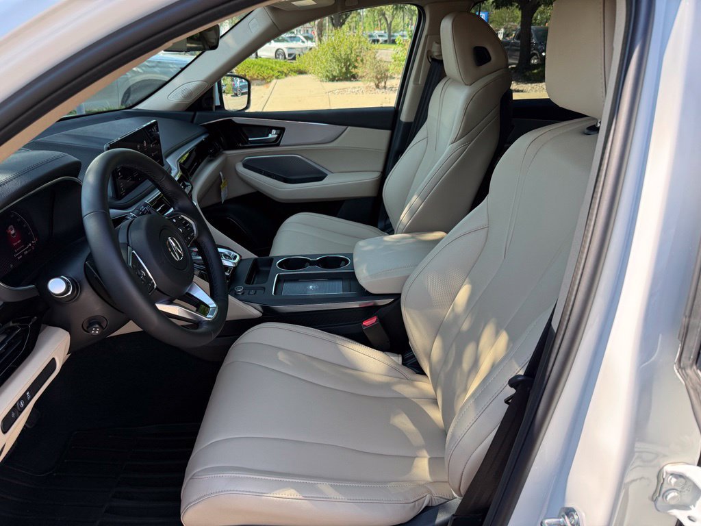 Certified 2026 Acura MDX SH-AWD image 14