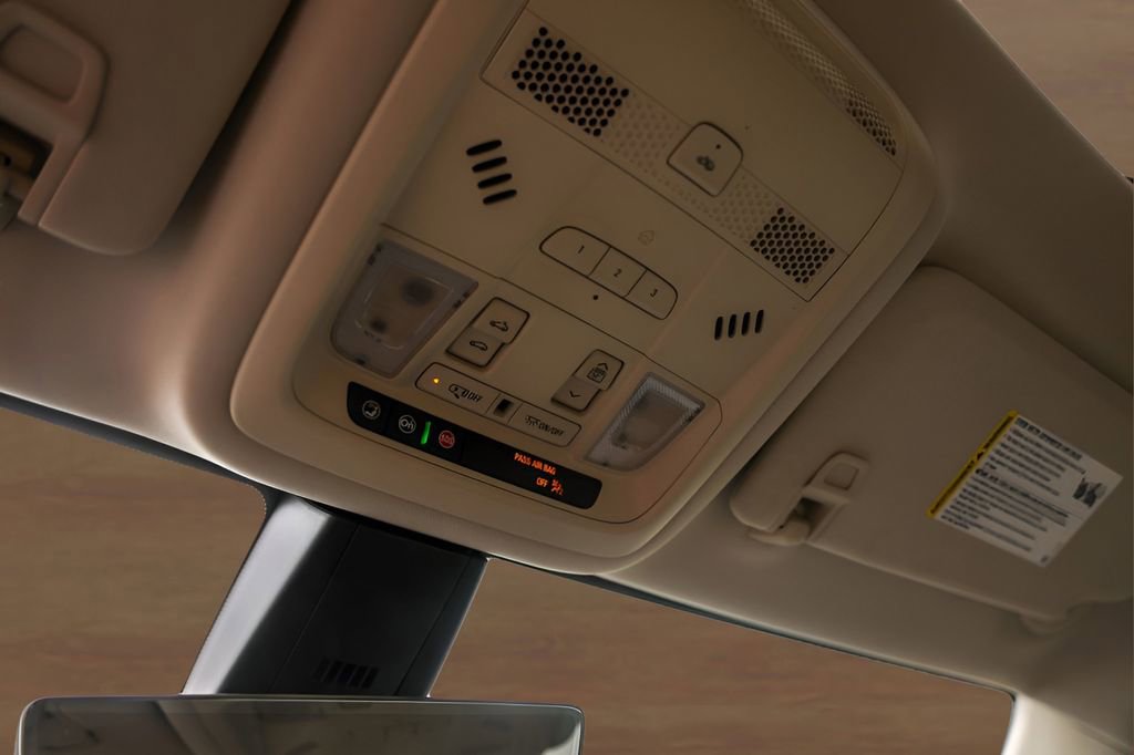 Used 2020 Cadillac XT6 Premium Luxury image 21