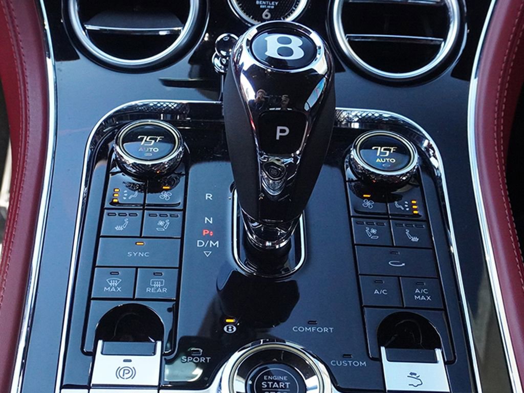 Used 2021 Bentley Continental GT AWD/4WD image 48