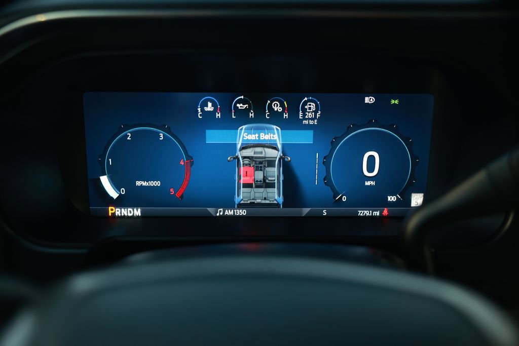 Used 2025 Ford F450 Platinum w/ FX4 Off-Road Package AWD/4WD image 24