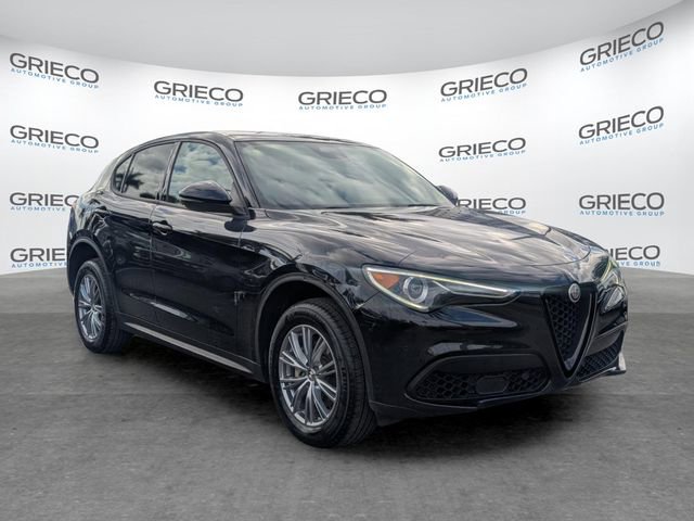 Used 2023 Alfa Romeo Stelvio Sprint