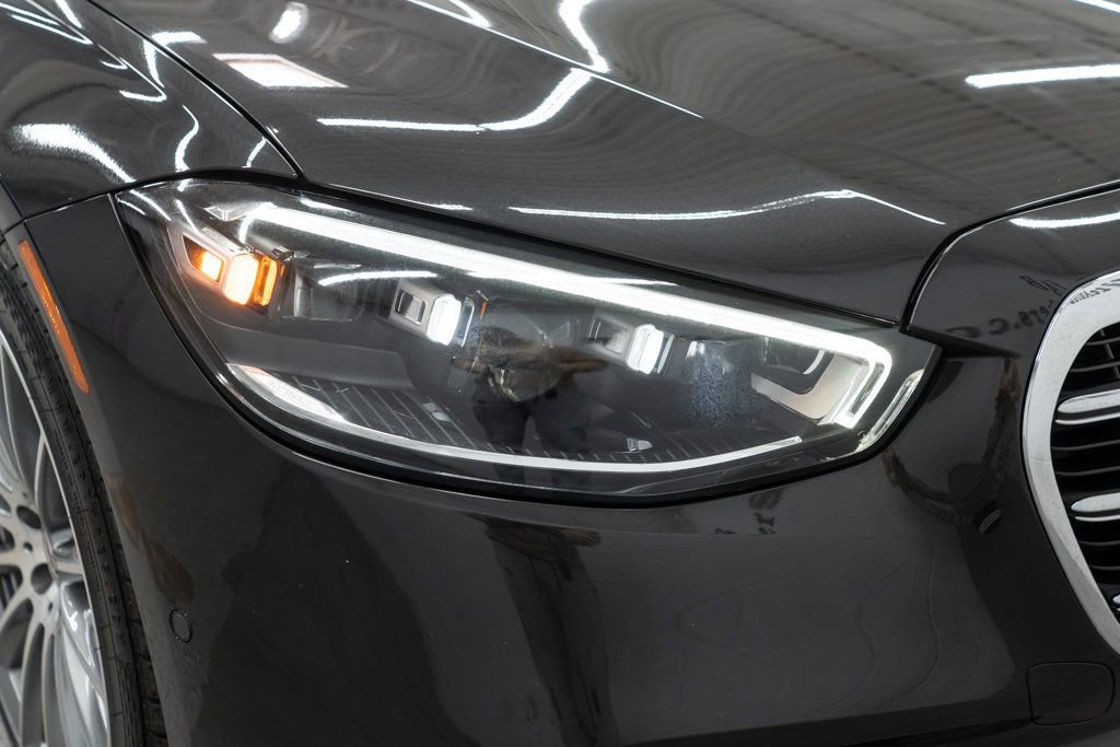 Used 2022 Mercedes-Benz S 500 4MATIC w/ AMG Line Package image 47