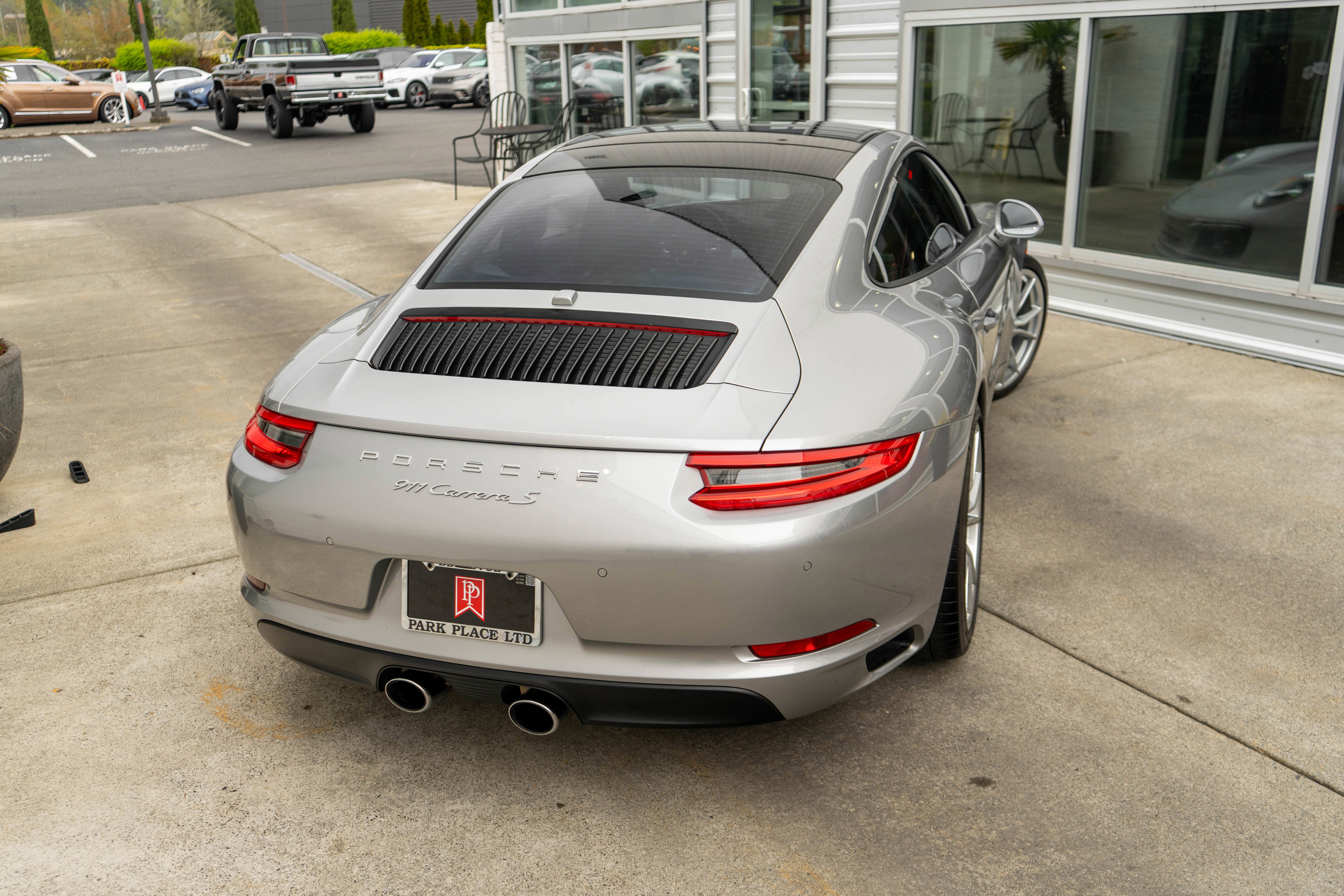 Used 2018 Porsche 911 Carrera S RWD image 6