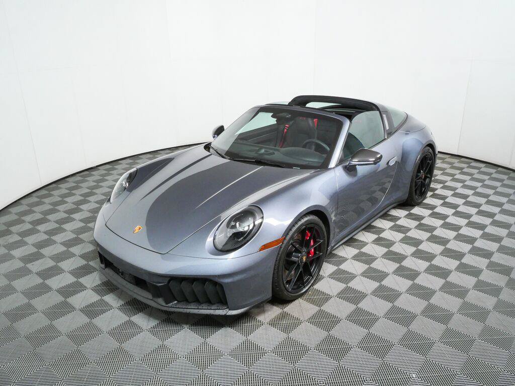 Certified 2026 Porsche 911 Targa 4 GTS AWD/4WD image 26