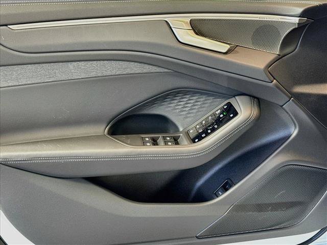 New 2026 Audi A6 Premium Plus AWD/4WD image 15