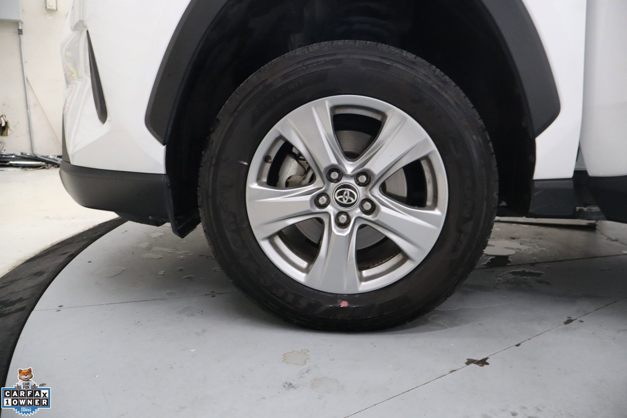 Used 2024 Toyota RAV4 XLE image 12