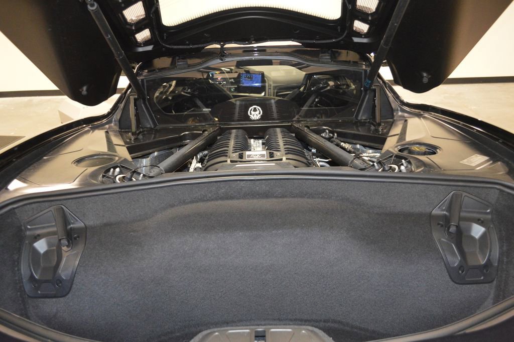 Used 2025 Chevrolet Corvette Z06 w/ Z07 Performance Package image 37