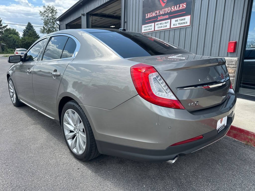 Used 2015 Lincoln MKS FWD image 3