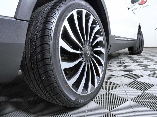 Used 2021 Lincoln Nautilus Black Label w/ Class II Trailer Tow Package image 9