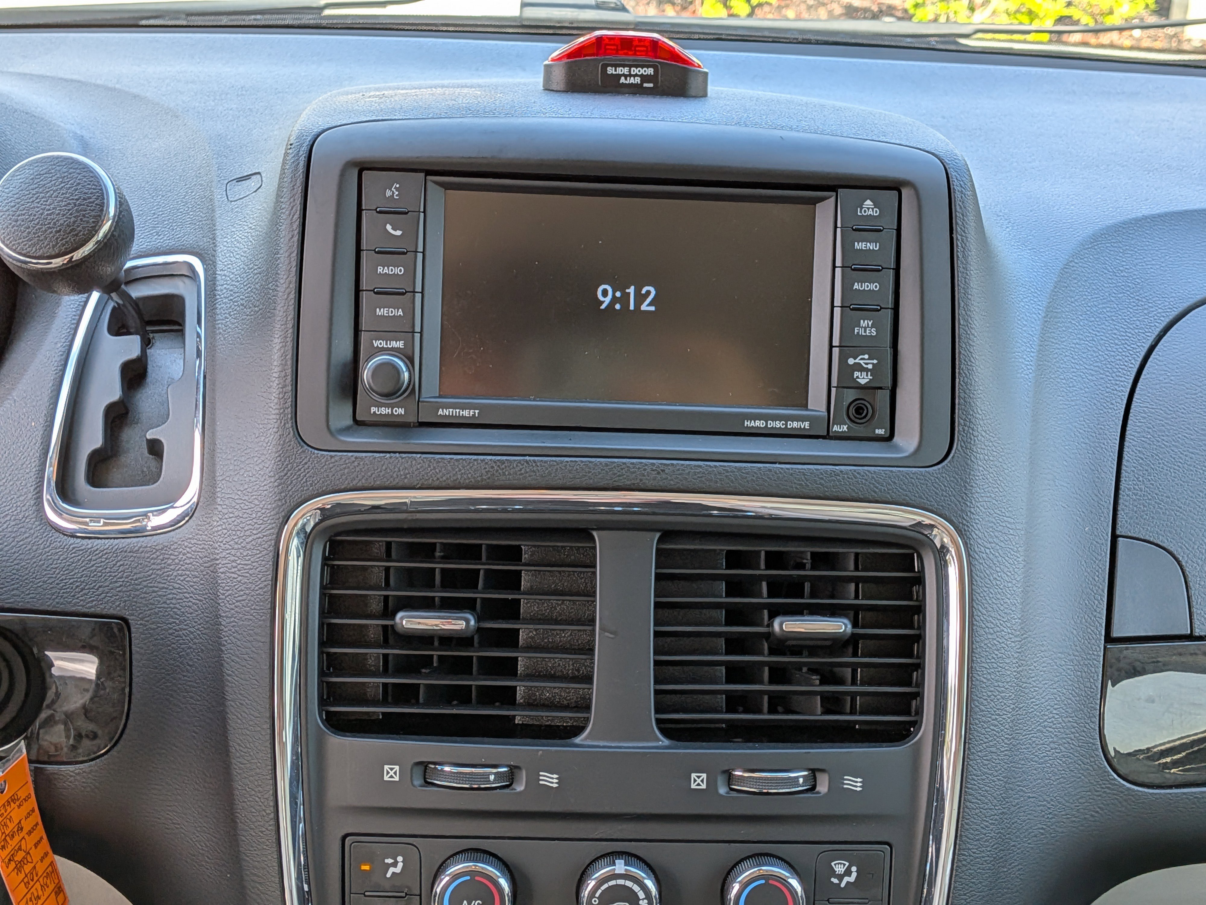 Used 2019 Dodge Grand Caravan SE w/ Power Convenience Group I FWD image 18