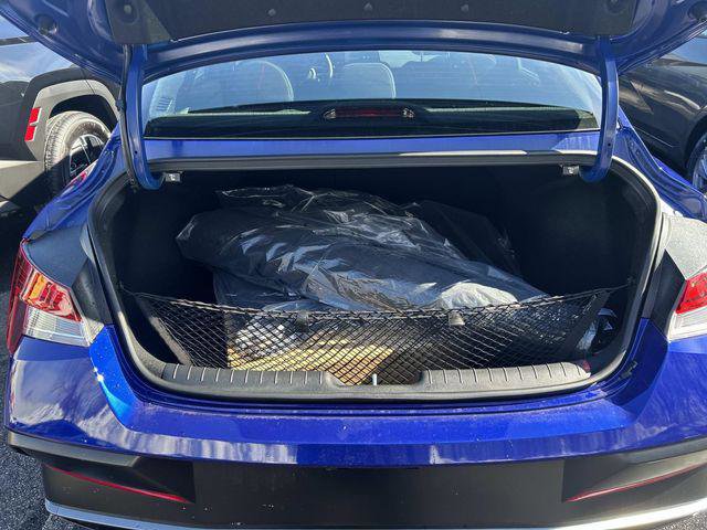 New 2026 Hyundai Elantra SEL Sport Premium image 4