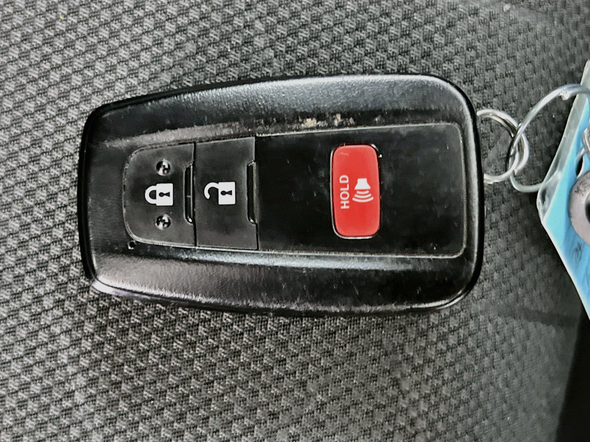 Used 2025 Toyota RAV4 XLE FWD image 36