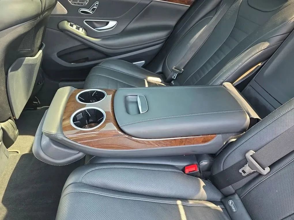 Used 2016 Mercedes-Benz S 550 Sedan image 42