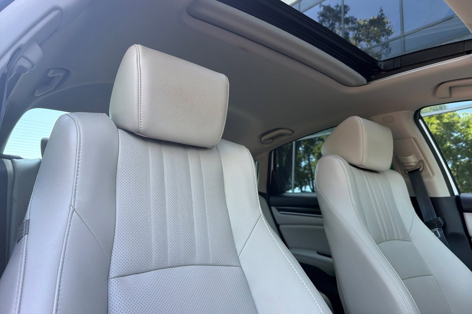 Used 2020 Honda Accord EX-L image 20