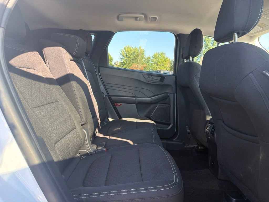 Used 2025 Ford Escape Active FWD image 11