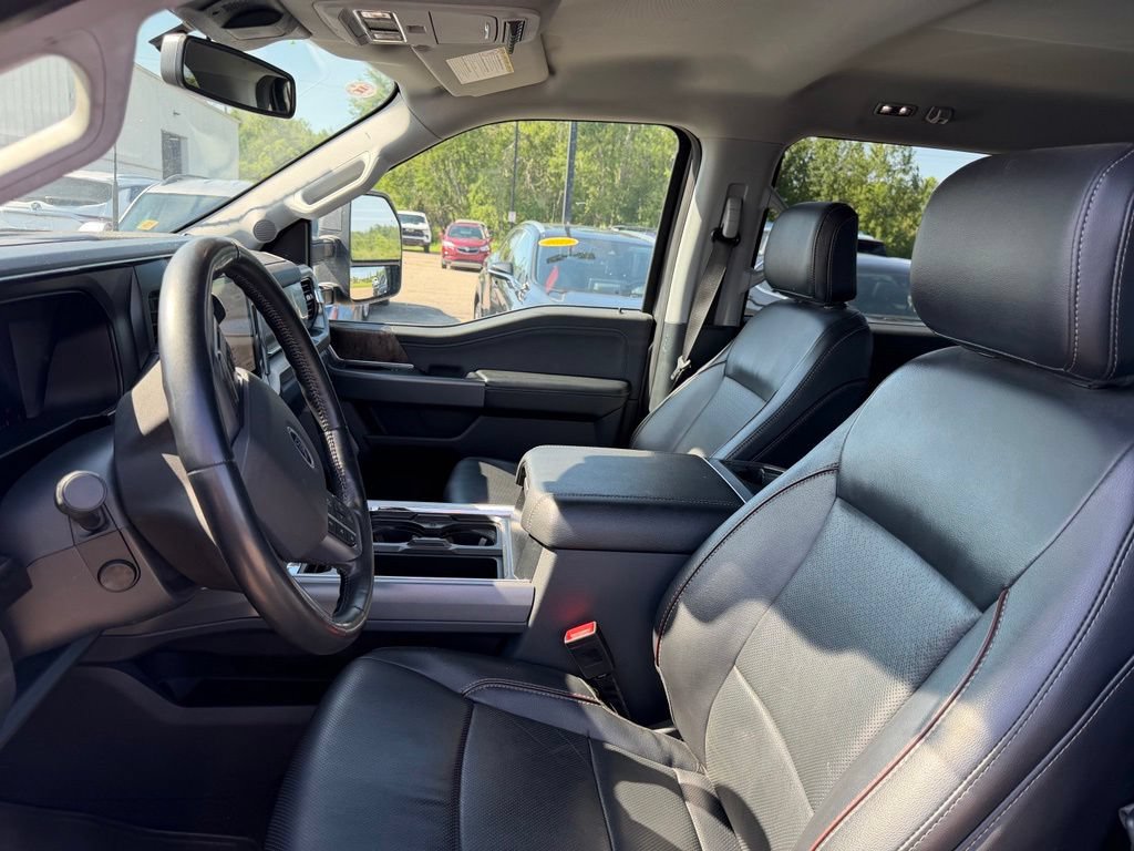 Used 2023 Ford F250 Lariat w/ Sport Appearance Package AWD/4WD image 11