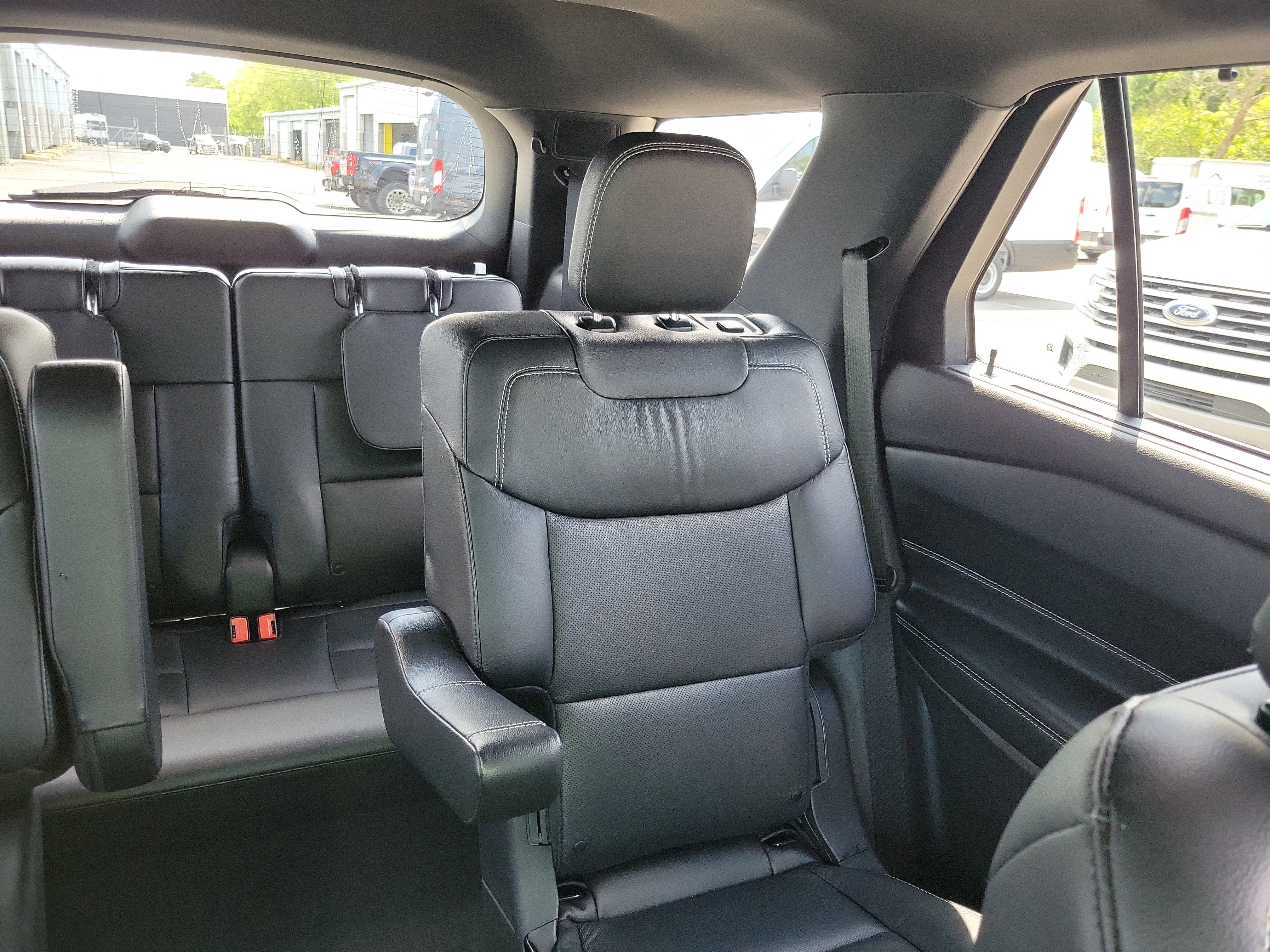 Used 2021 Ford Explorer ST w/ Equipment Group 401A AWD/4WD image 12