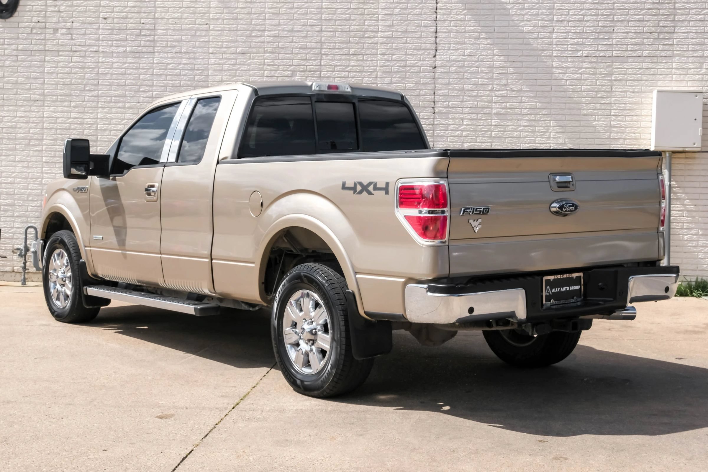 Used 2012 Ford F150 Lariat w/ Lariat Chrome Pkg AWD/4WD image 8