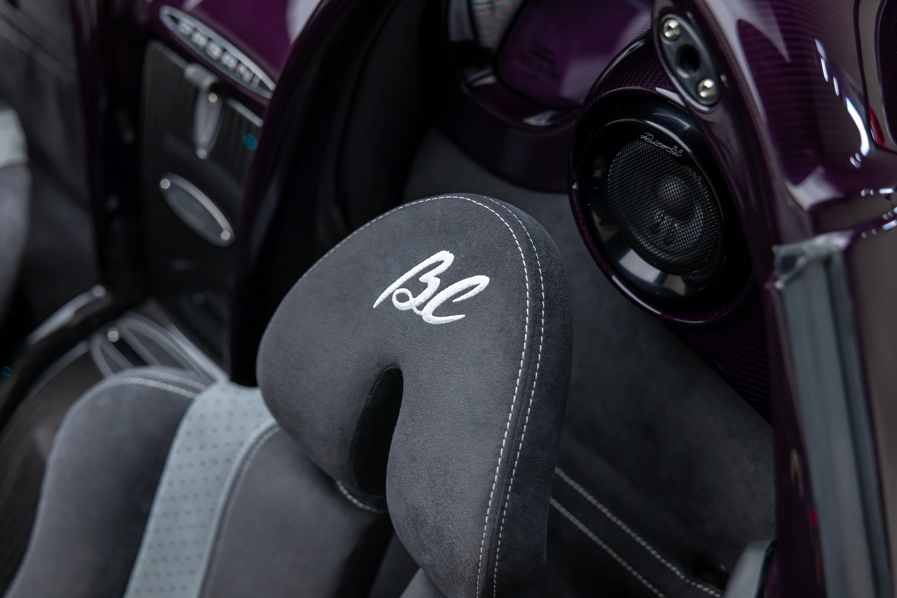 Used 2020 Pagani Huayra image 31