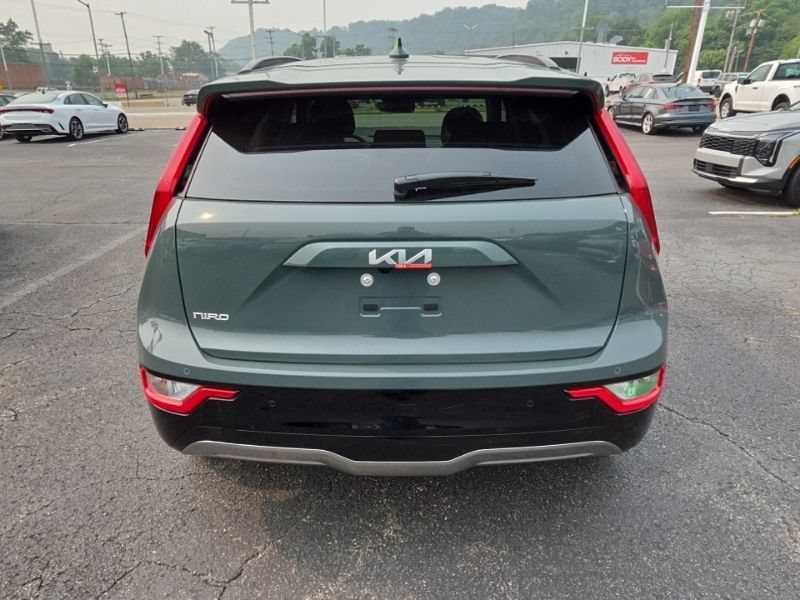 New 2026 Kia Niro Wind w/ Wind Preserve Package FWD image 6