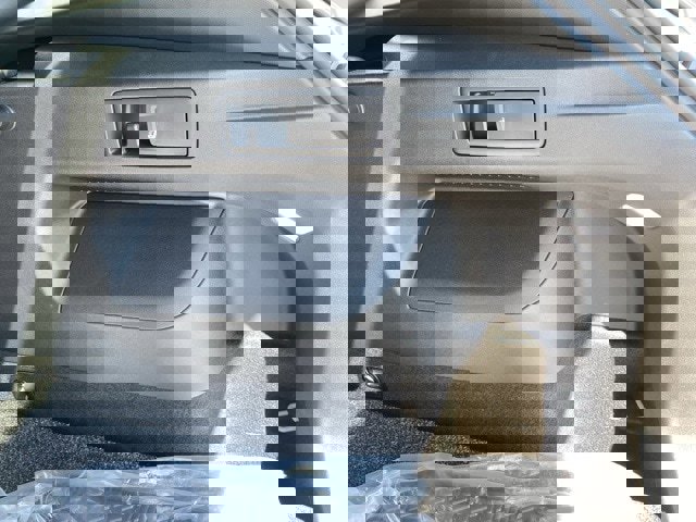 New 2025 Volkswagen Tiguan SE R-Line image 58