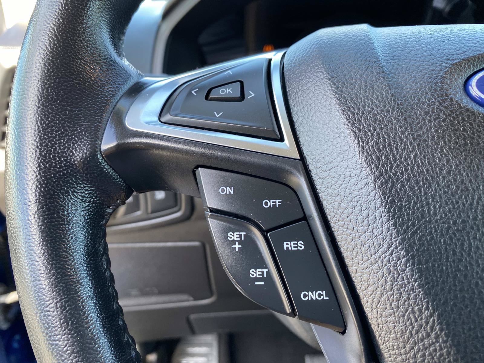Used 2022 Ford Edge SEL AWD/4WD image 13