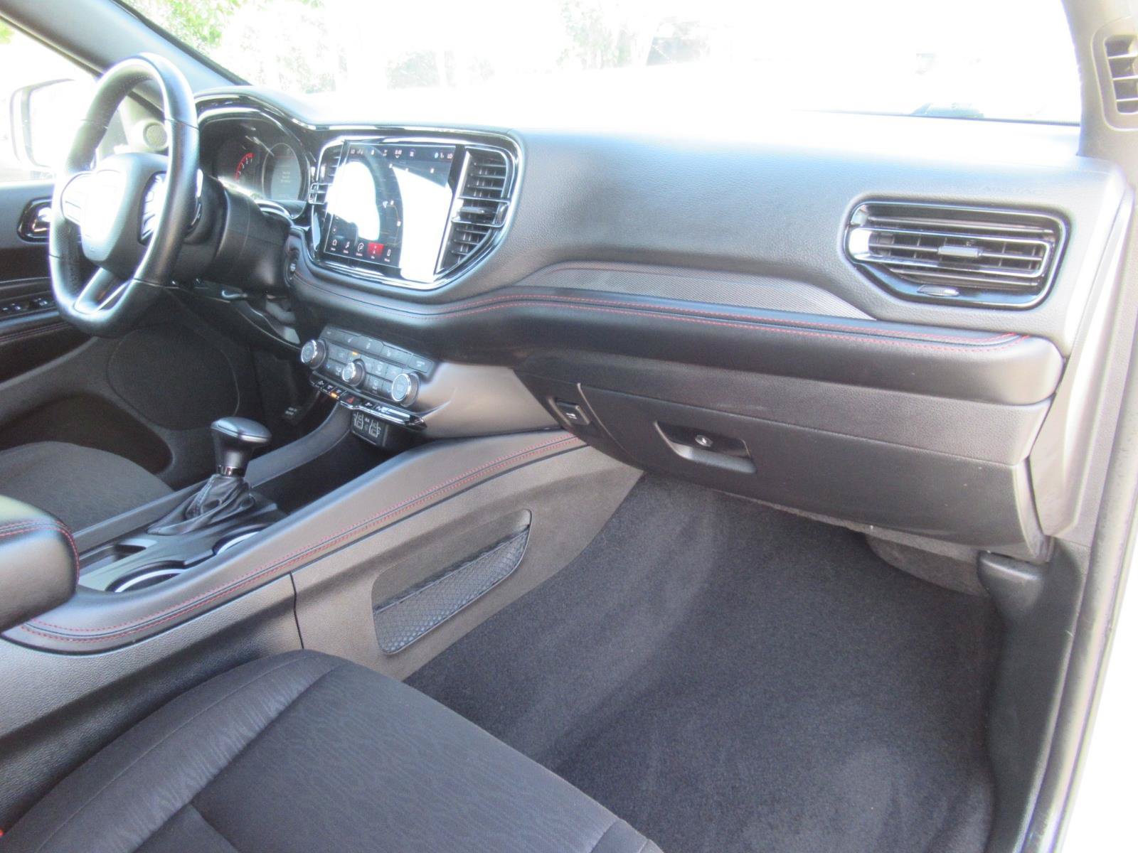 Certified 2025 Dodge Durango GT AWD/4WD image 11