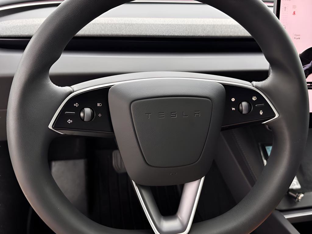 Used 2025 Tesla Model 3 Long Range RWD image 14