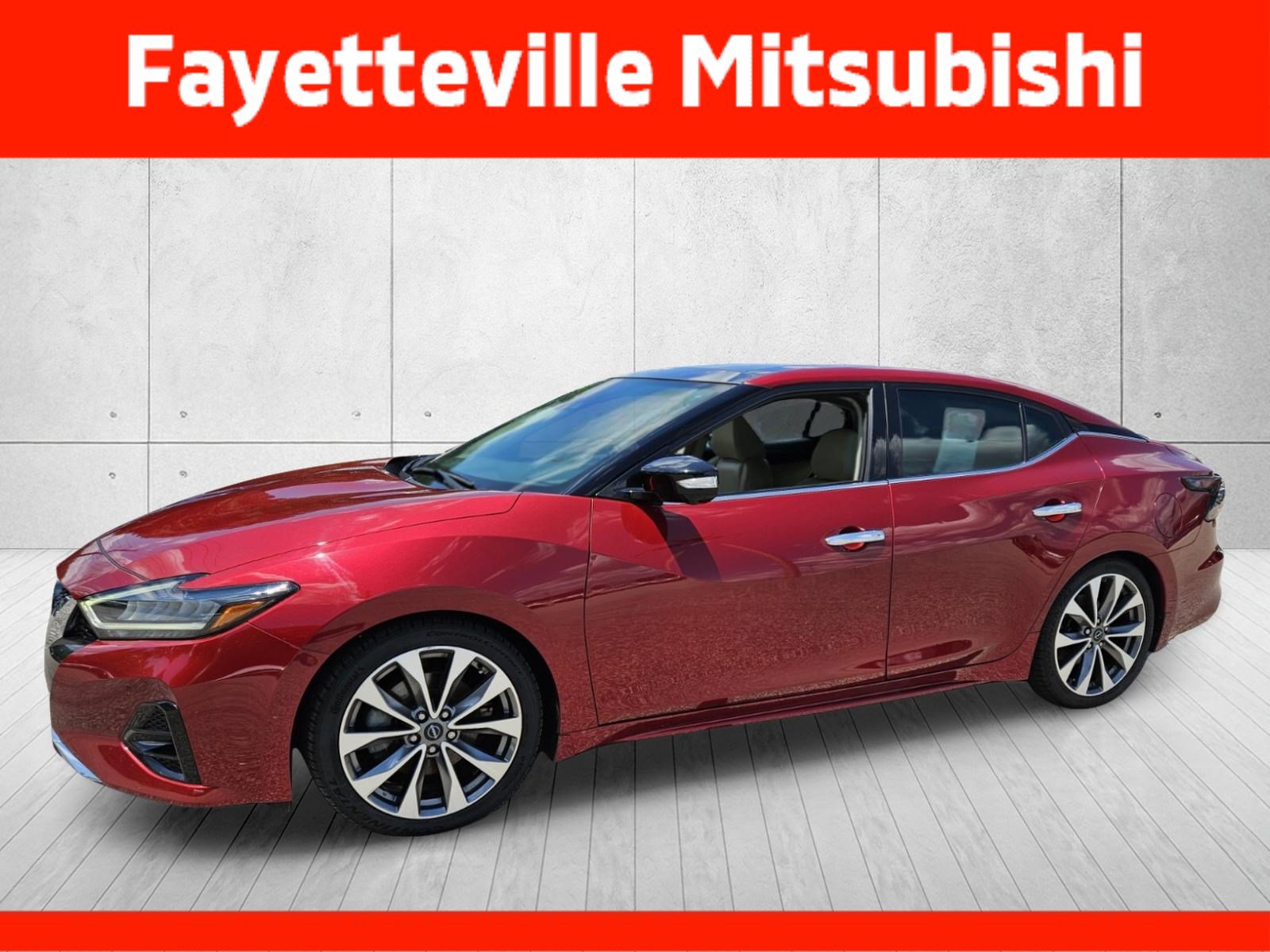 Used 2023 Nissan Maxima Platinum w/ Sport Mat Group FWD image 3