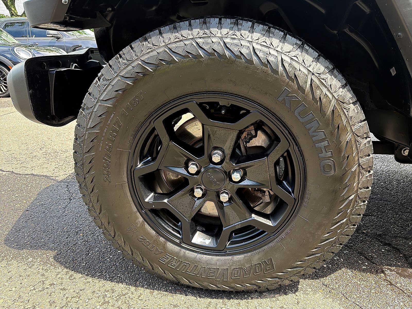 Used 2021 Jeep Gladiator Sport AWD/4WD image 16