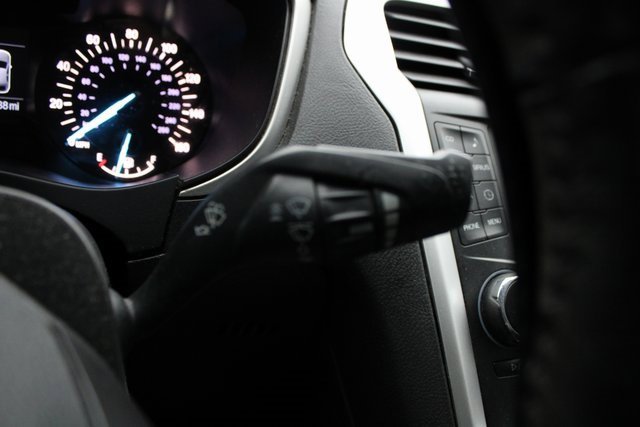 Used 2015 Ford Fusion SE w/ Equipment Group 201A image 13