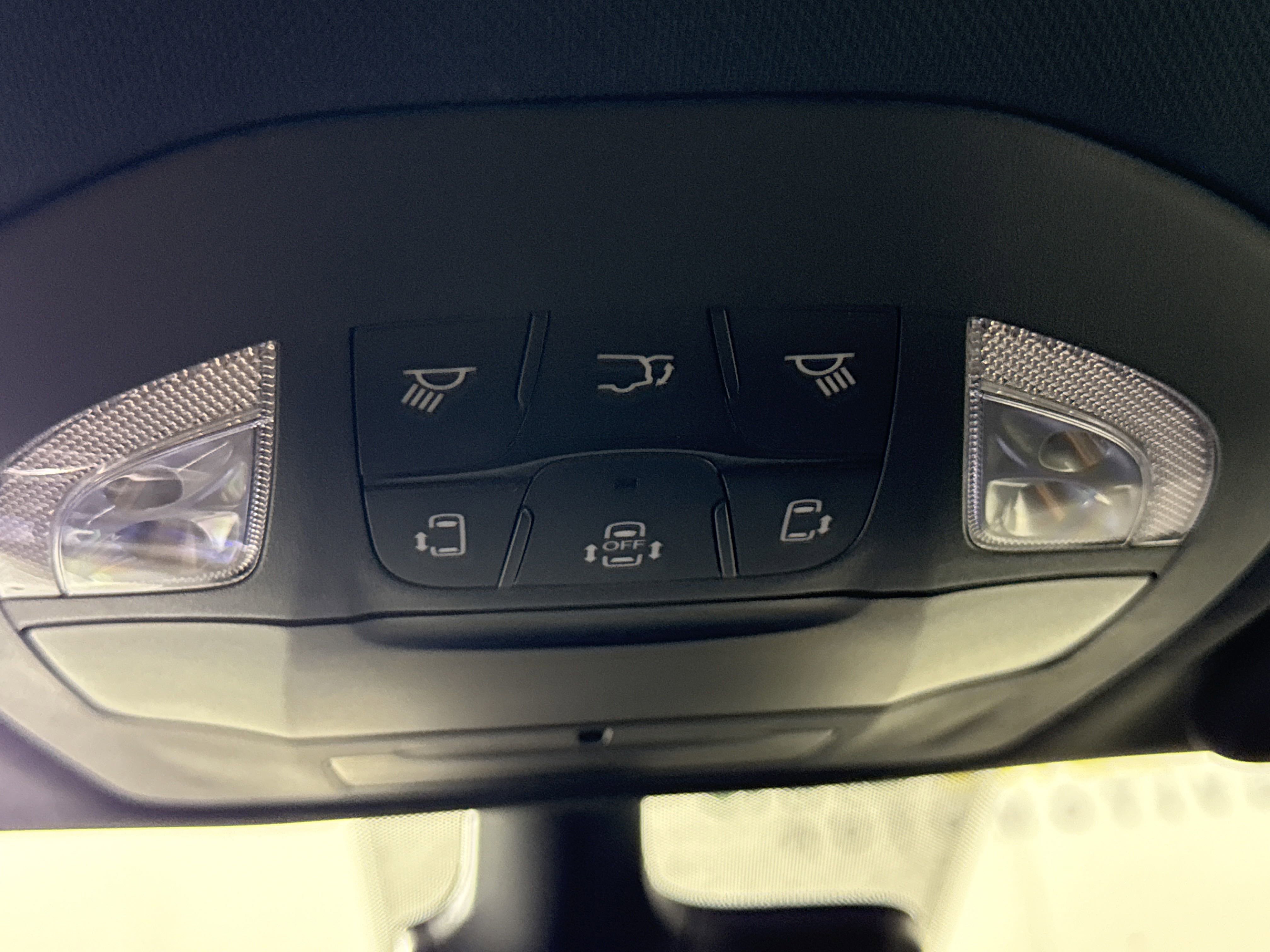 New 2026 Chrysler Voyager LX image 21