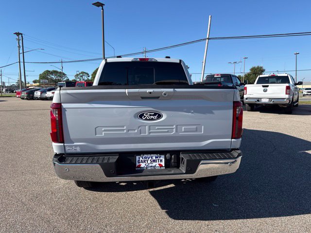 Used 2025 Ford F150 XLT w/ Equipment Group 302A MID AWD/4WD image 7